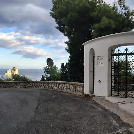 Casa Vista Faraglioni Apartment *
