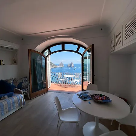 Casa Vista Faraglioni Appartement